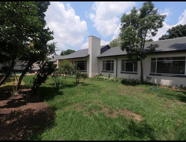 4 BEDROOM HOUSE FOR SALE IN PARKMORE